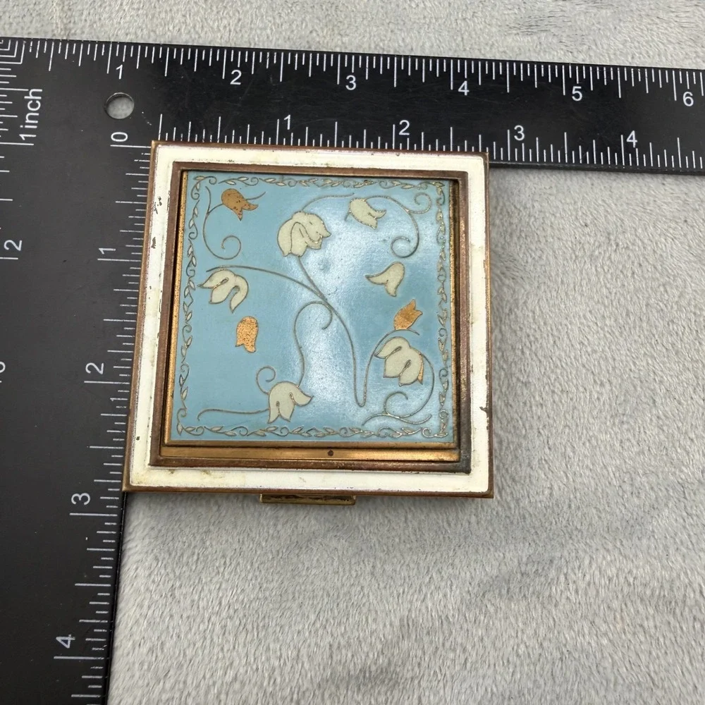 Vintage Cloisonne Enamel‎ Compact Gold Tone Blue Flowers